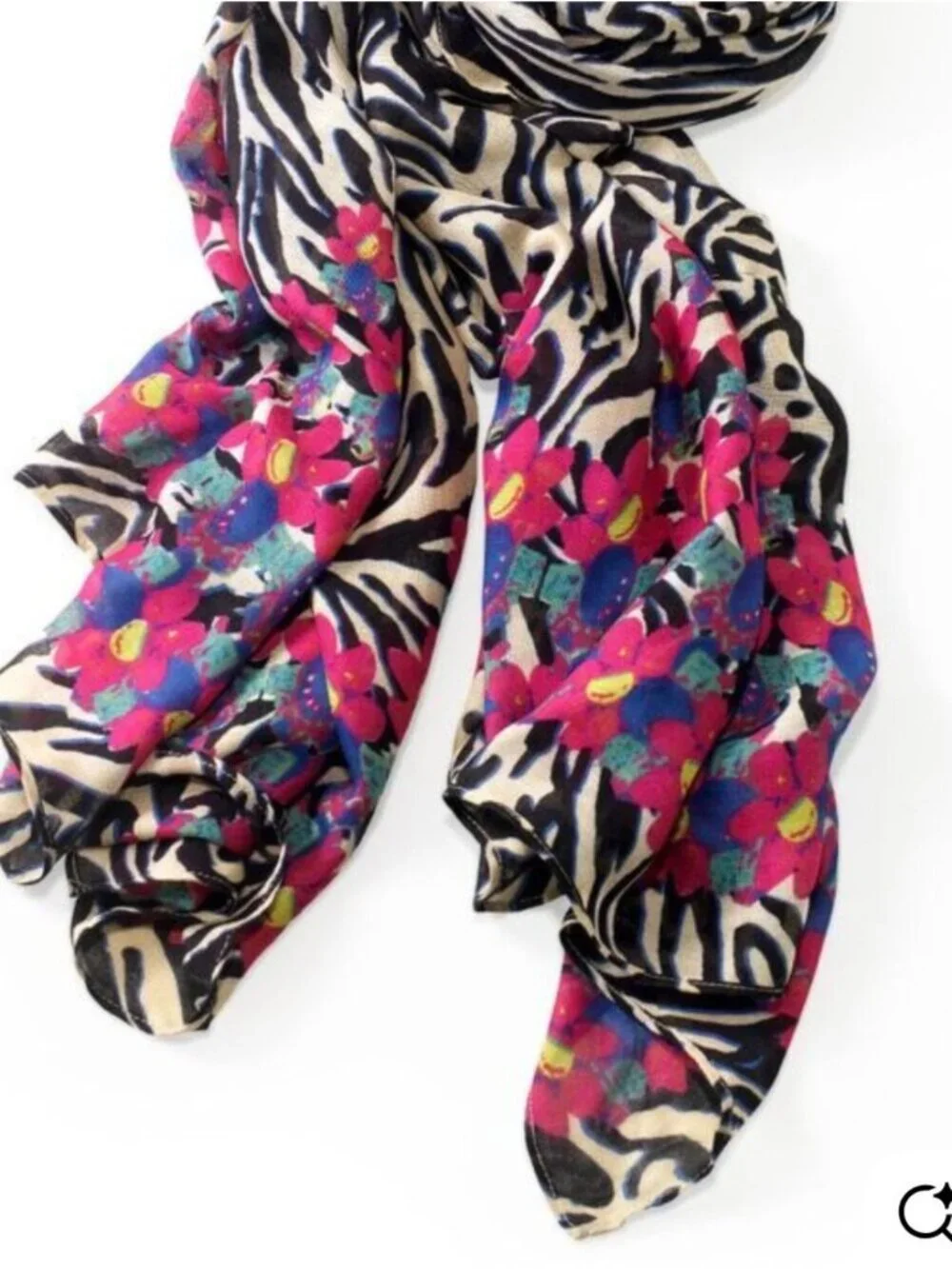 Luxembourg Scarf from Stella & Dot With Carry Bag Multi Color Black Ivory Floral